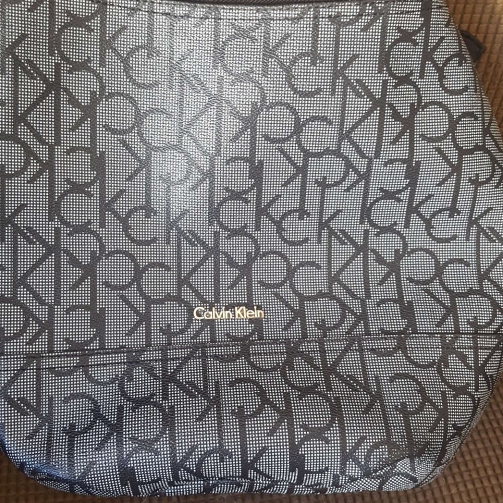 👜Calvin Klein👜